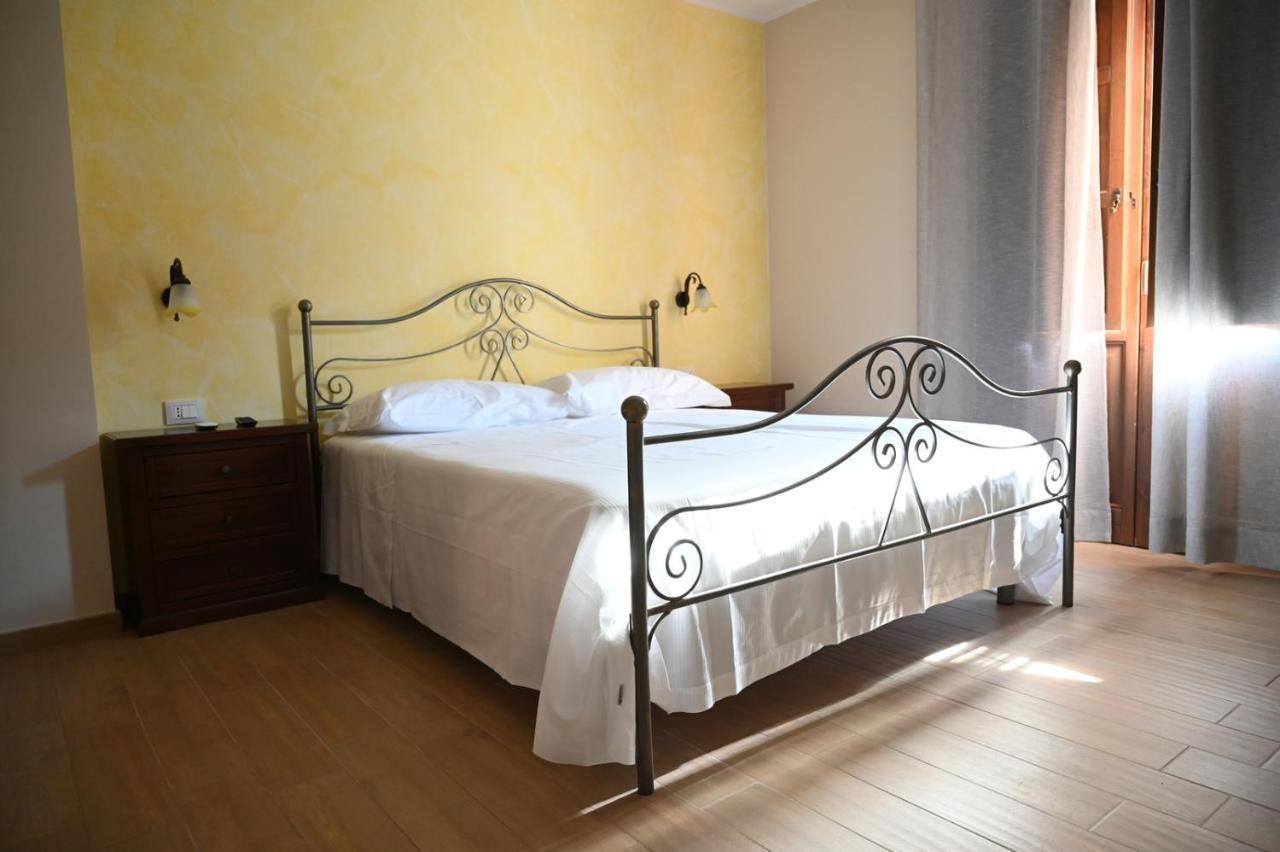 Arcobaleno Dell'Etna Villa กาบาตาเบียโน ภายนอก รูปภาพ
